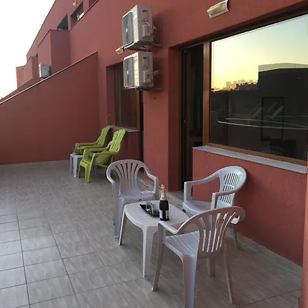Premium Suites פומורי