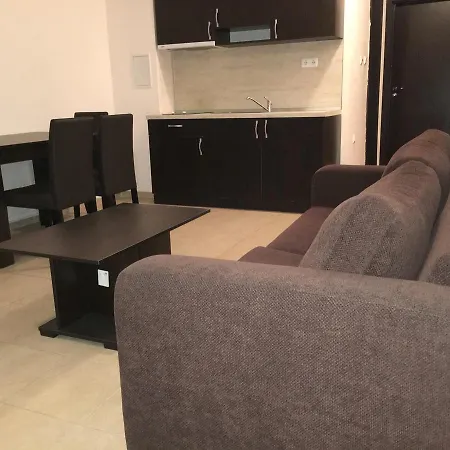 Premium Suites מלון דירות 3*