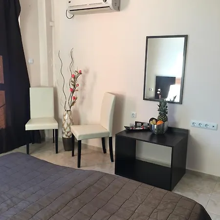 Premium Suites פומורי