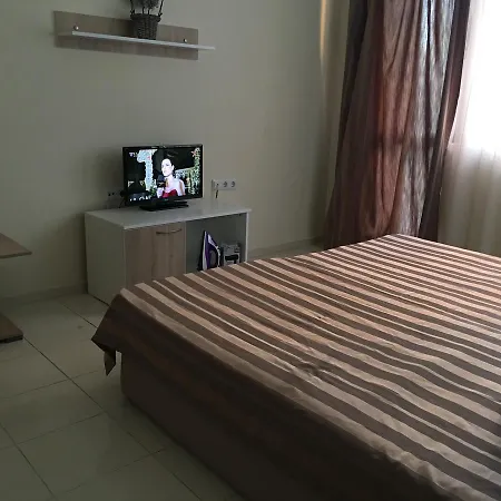 Premium Suites Aparthotel 3*